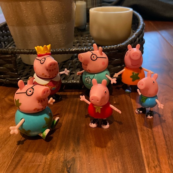 Lot of 6 Peppa Pig Figures - Picture 1 of 4